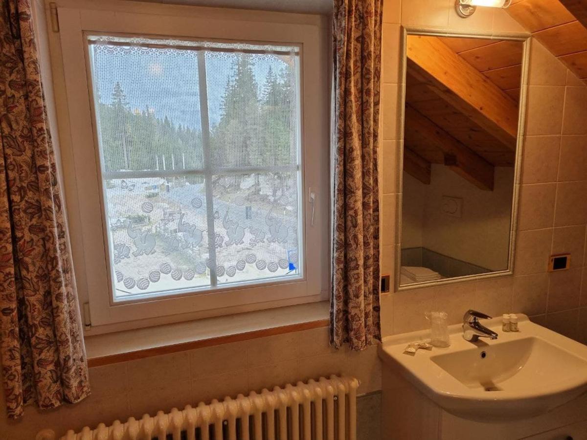 Pian Schiavaneis B&B Apartament Canazei Exteriör bild