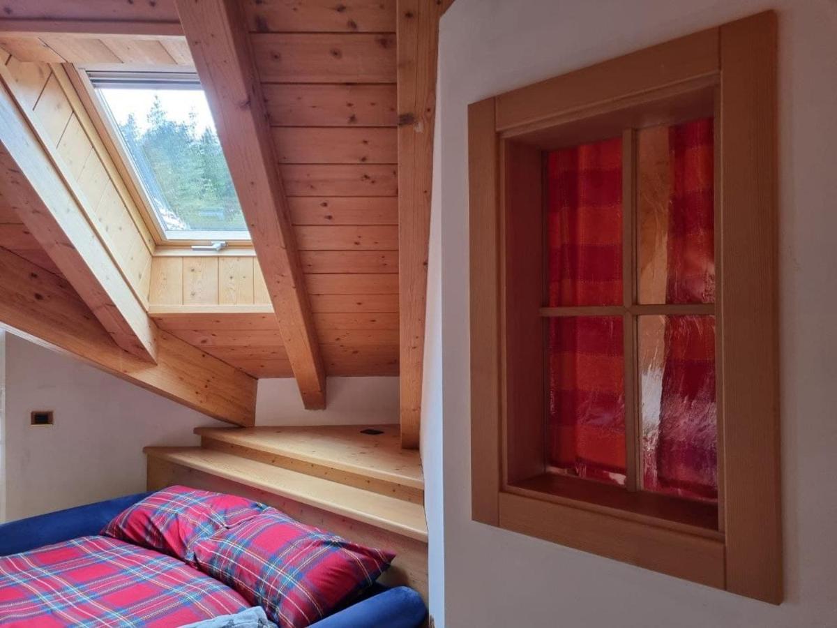 Pian Schiavaneis B&B Apartament Canazei Exteriör bild
