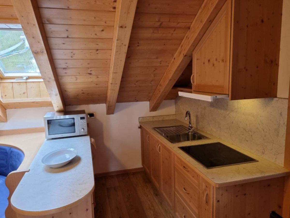 Pian Schiavaneis B&B Apartament Canazei Exteriör bild
