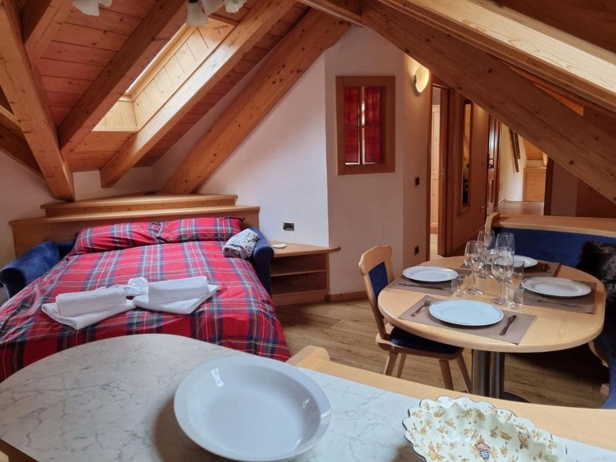 Pian Schiavaneis B&B Apartament Canazei Exteriör bild